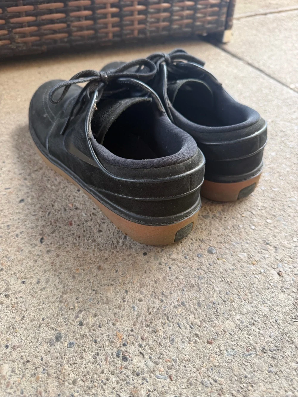 Nike Men's Stefan Janoski golf spikeless